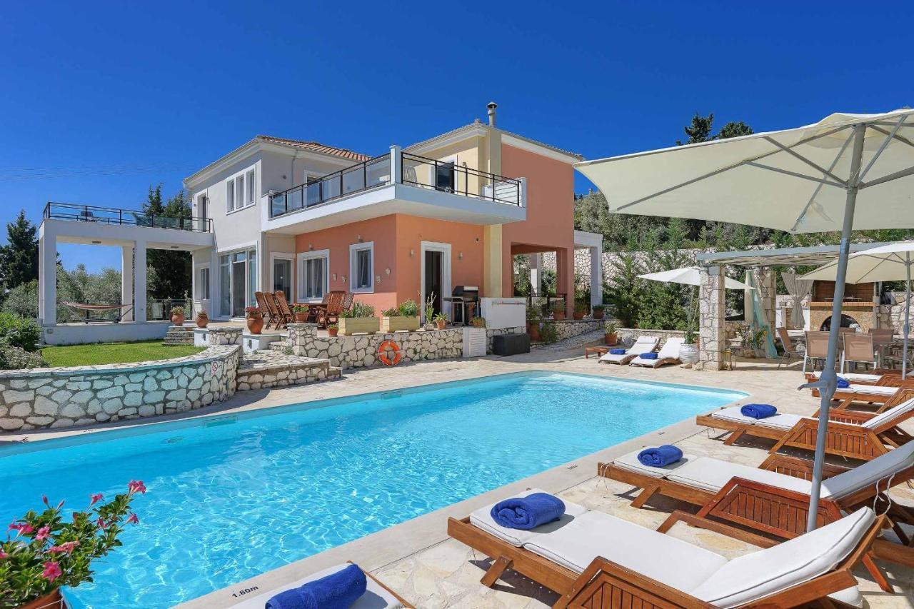 Drepanou Bay Villa